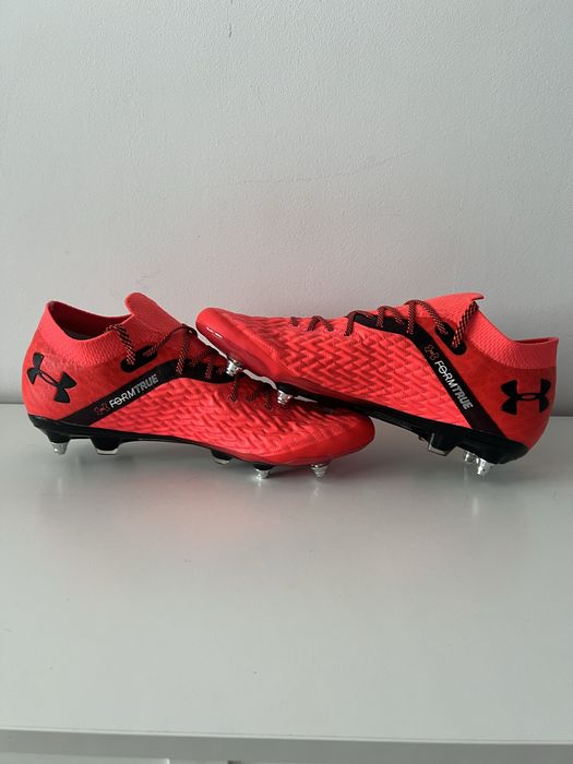 Ghete Fotbal Under Armour Magnetico Pro SG 46 NOI