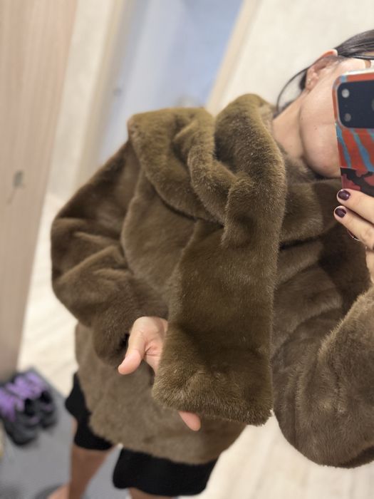 Продам шубу женскую норковую
