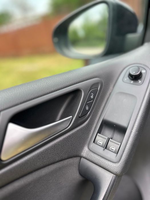 Vând/Schimb cu mașini pt UBER-  Golf VI 6, 1.4 MPI, 80 CP ,an de fabricație 2010