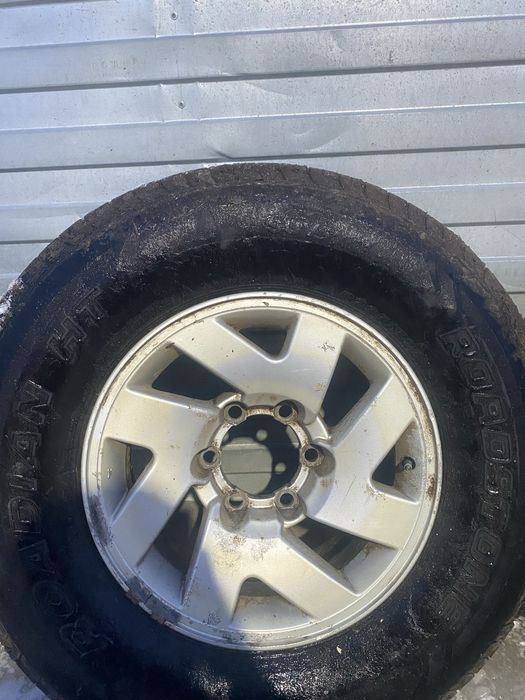 Продам резину с дисками 25.000