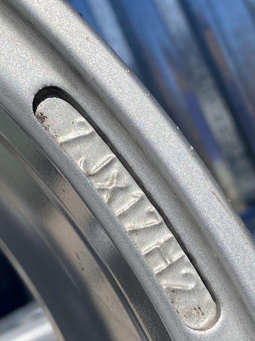 17 цола 5 х 112 мм Мерцедес , Mercedes C , A , B , GLA , GLB , V