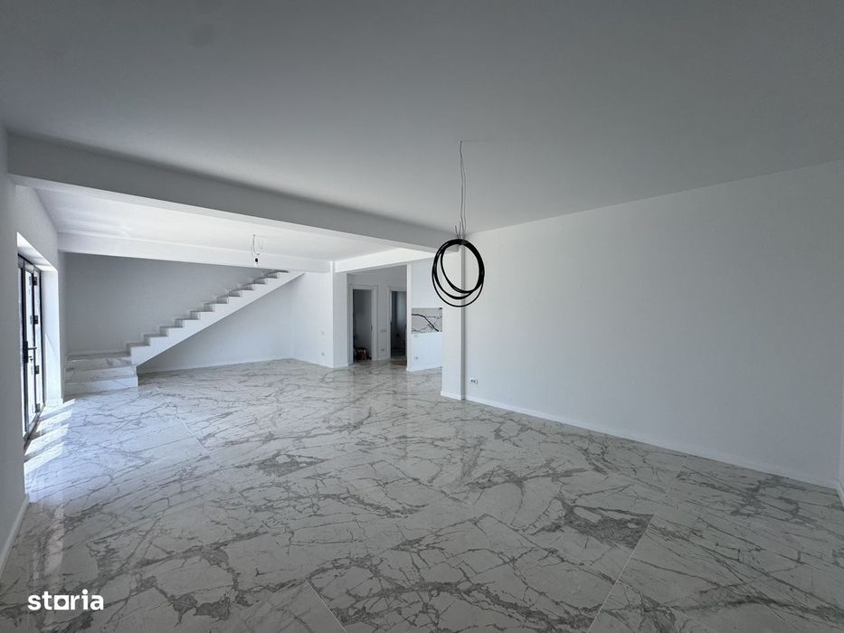Vila exclusivista cu PISCINA, zona Liddl Tunari, 0% comision