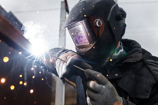 Услуги сварщика Алматы выезд на дом