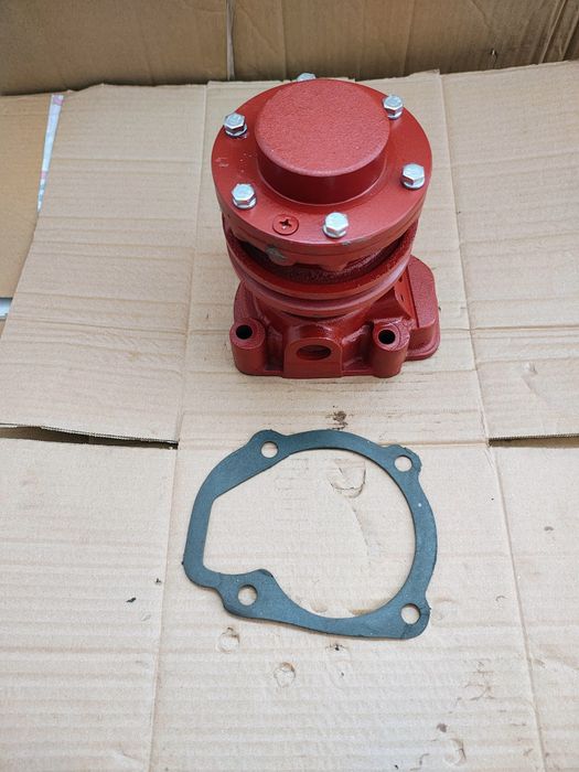 Pompa apa pentru tractor u650