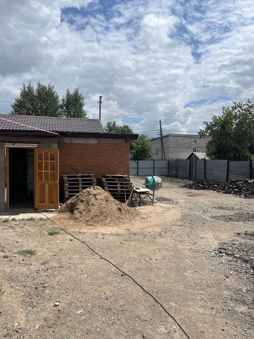 Земля в аренду с 1 ком домом