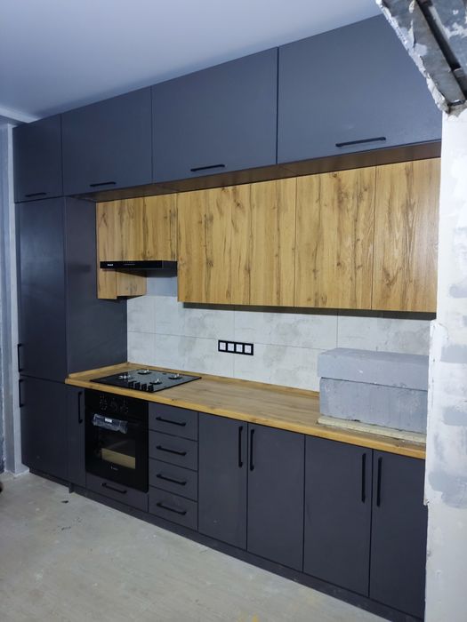 Кухни  на  заказ