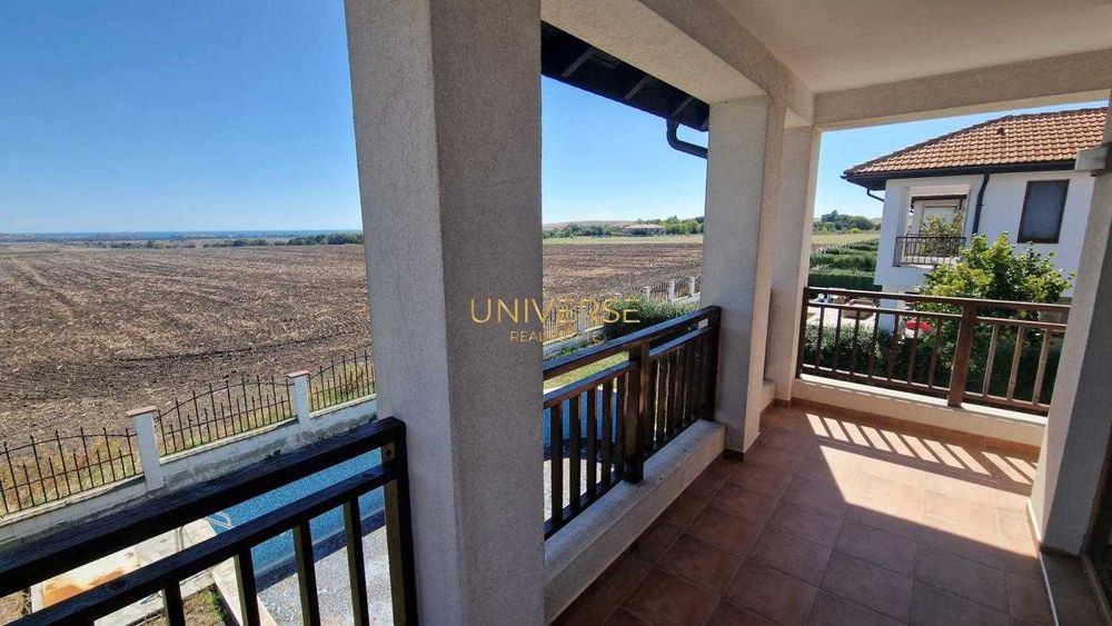 Продава се Къща в к.к. Слънчев бряг - 180 кв.м за 700 €/кв.м - Снимка #13