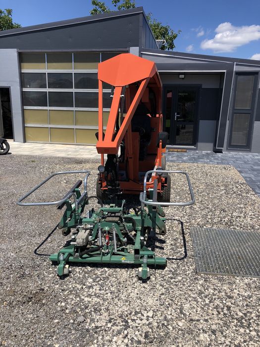 Vand masina de pavaje, 9000€,accept oferte sau schimburi