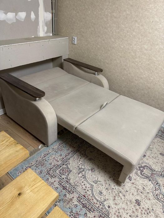 Продаю софу(мини диван)