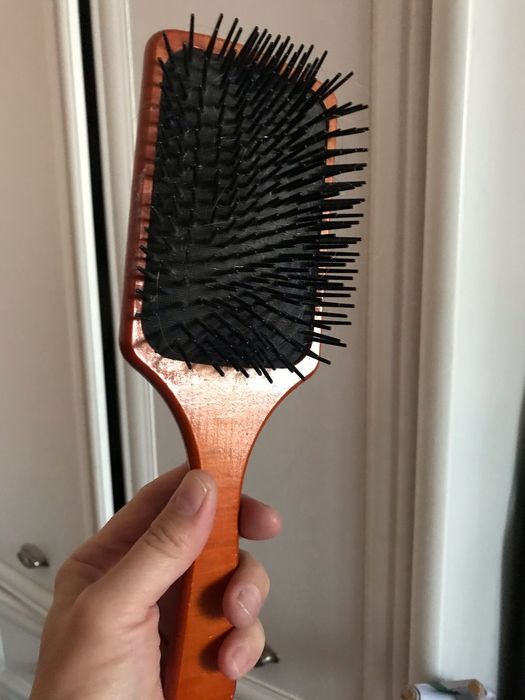 Массажка с деревянной ручкой