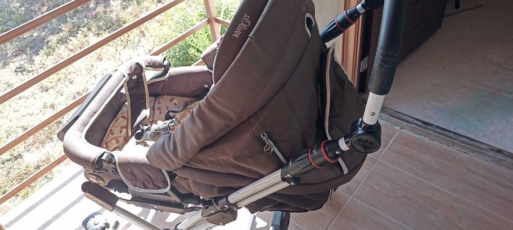 Продавам бебешка количка