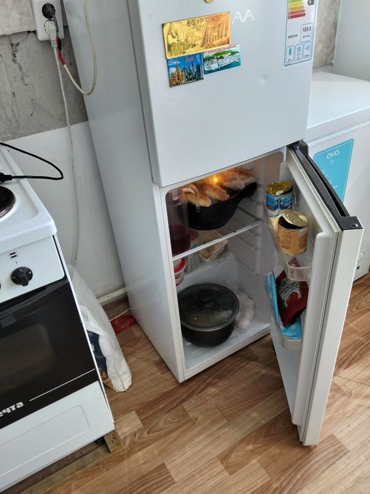 Холодильник маленький компактный