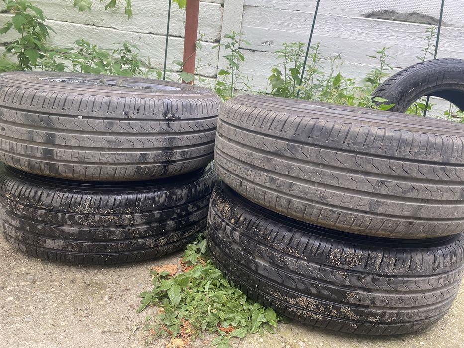 Vand roti jante Dezent anvelope Pirelli 235/65/17 Volvo