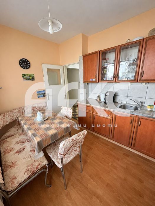 Продава се Четиристаен апартамент в София, Хаджи Димитър - 100 кв.м за 2099 €/кв.м - Снимка #2