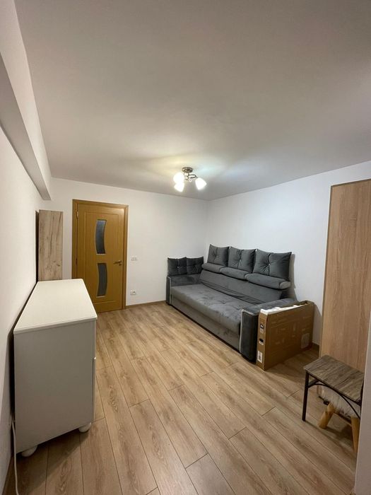 Vand garsoniera , zona Nicolina