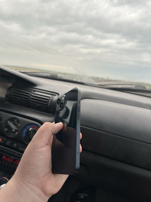 Айфон 13 идеал БЕЗ царапин 100%АКБ