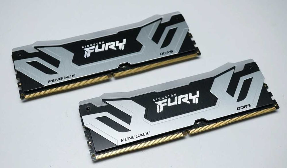 Memorie Ram Kingston FURY Renegade RGB 64GB (2x32GB) DDR5 6000MHz CL32 - Garantie