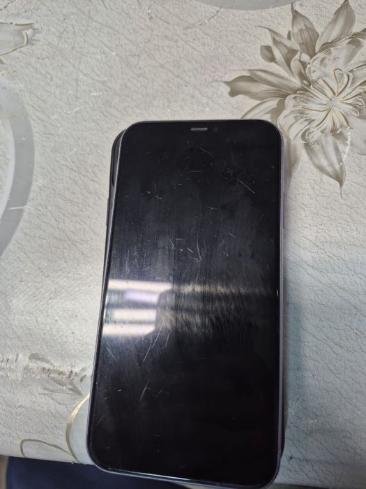 Iphone 11 128gb.