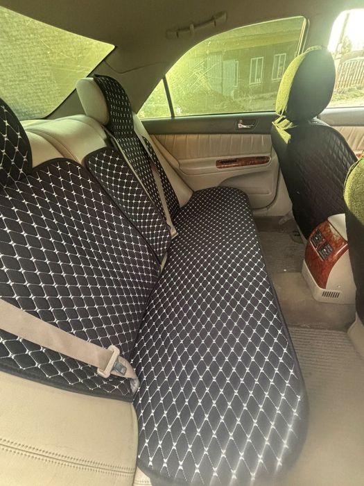 Продам машину тойота Камри