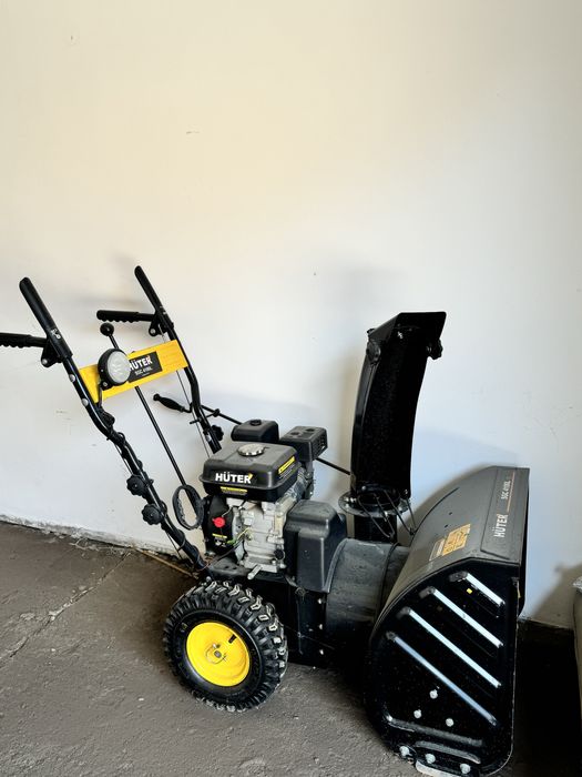 Снегоуборщик