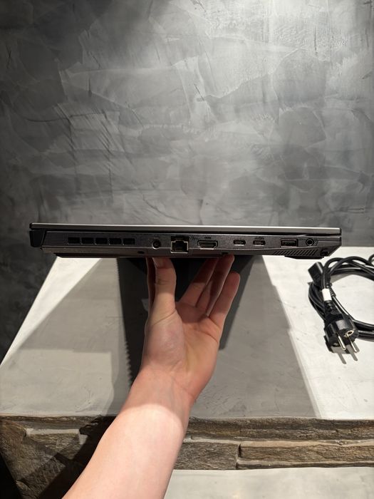 КАТО ЧИСТО НОВ ASUS TUF F15 | RTX 4060 | Intel i7 | Windows 11 Pro