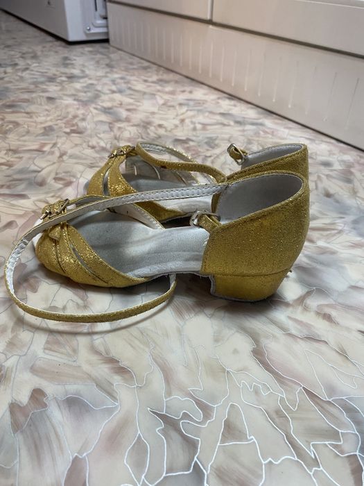 Туфли для танца