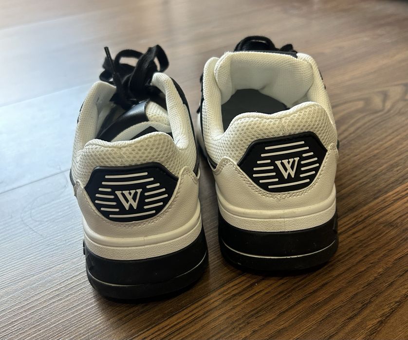 Маратонки- унисекс 15лв