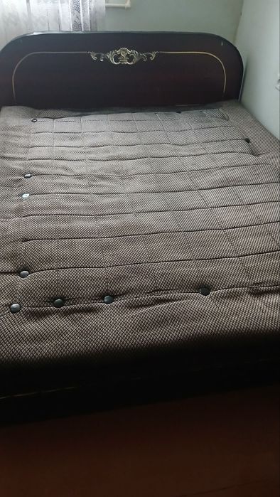 2 kishilik devan sotiladi arzon narxda