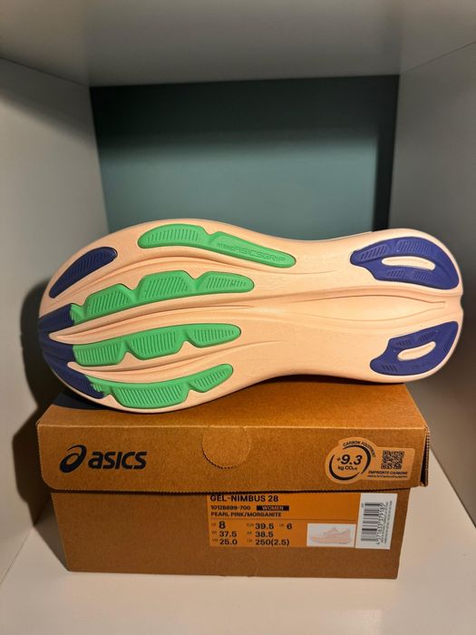 ASICS GEL-nimbus 28