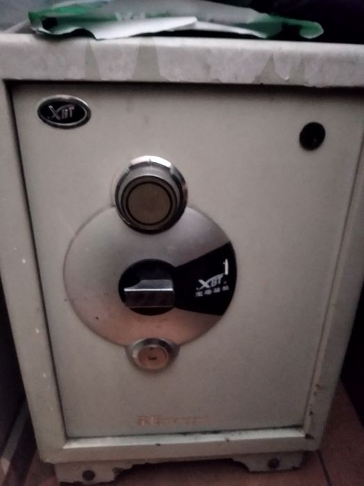 Сейф огнестойкий