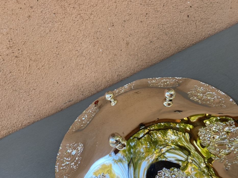 Посребрена фруктиера