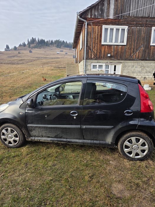 Vand Peugeot 107