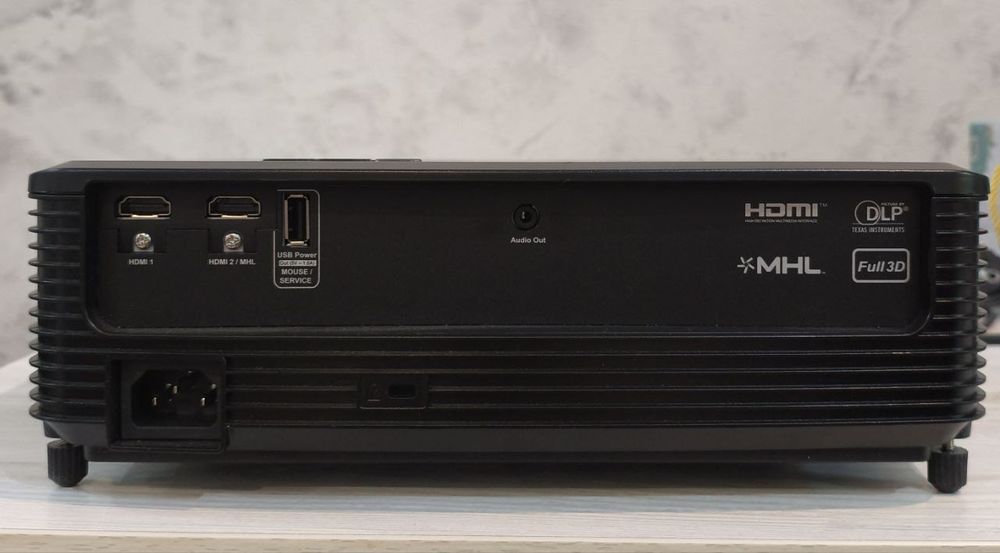 Проектор Optoma S331 UK (Full 3D / HDMI) — в отличном состоянии