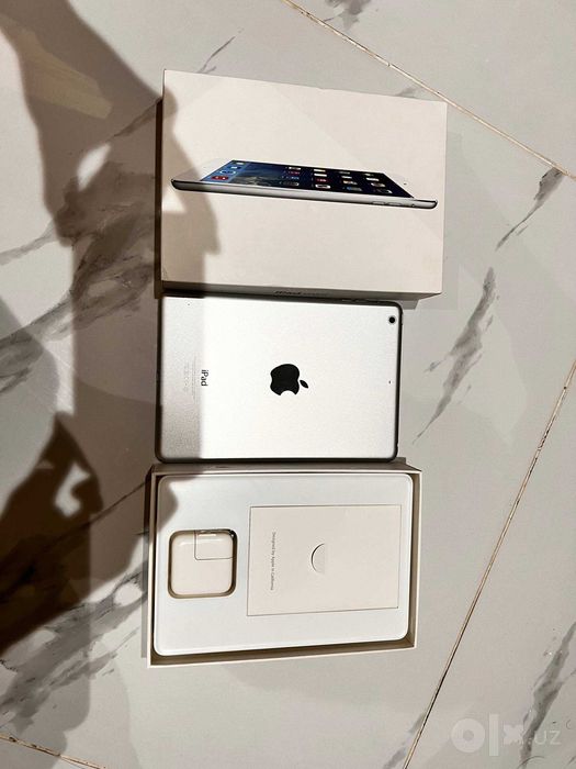 Ipad mini 2 USA Ideal dokument korobka original zaryadka bor
