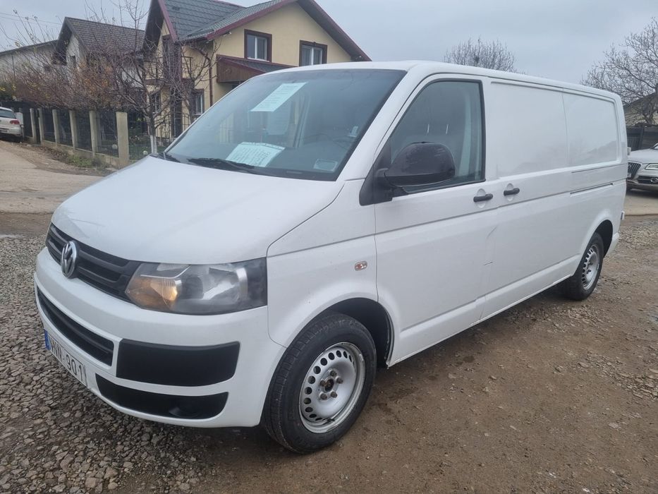 Transporter T 5.5
An 2011
Motor 2.0.diesep.euro 5 143 cp
Cutie manuala