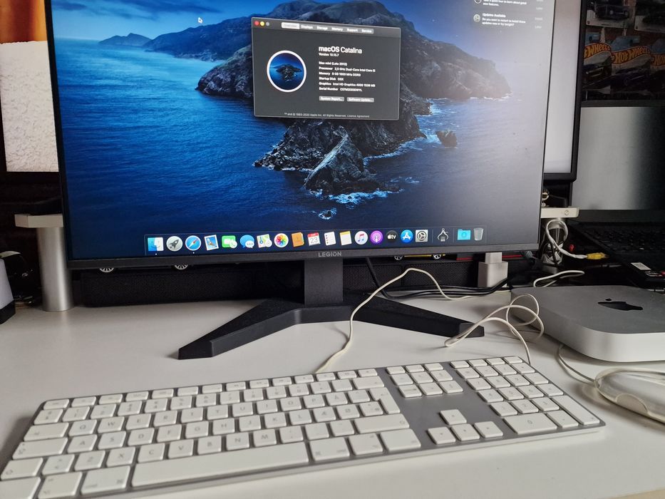 Pachet complet Apple Mac Mini A1347 + Tastatură și Mouse Apple Originale