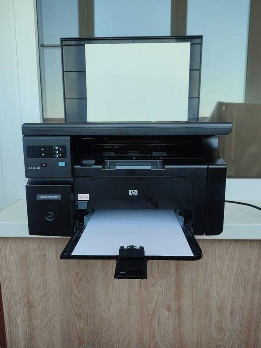 Принтер hp LaserJet M1132