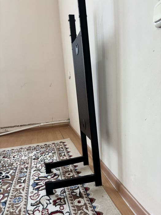 Тумба-подставка под телевизор