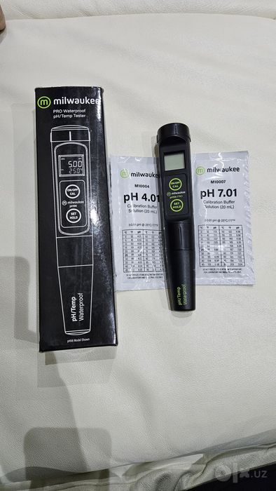 Milwaukee PRO Waterproof pH/Temp Tester