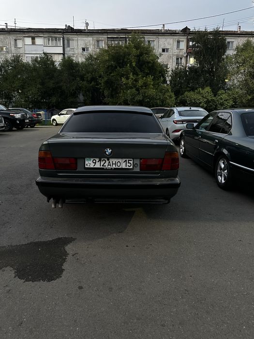 Продам BMW 520 цена 2,5