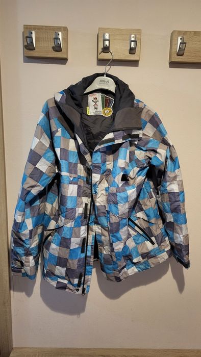 Vând geacă de snowbord, Burton