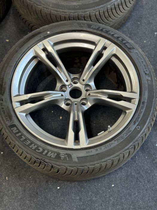 jante cu anvelope iarna  bmw m5 f90 m8 f91 r19