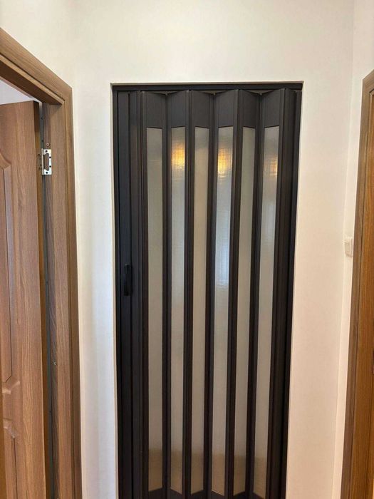 Apartament 2 camere  ,acces direct  metrou 1 Mai , Calea Grivitei ,direct proprietar