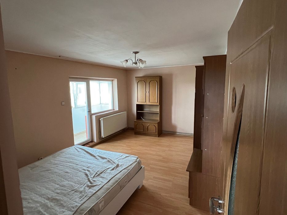 Închiriat apartament