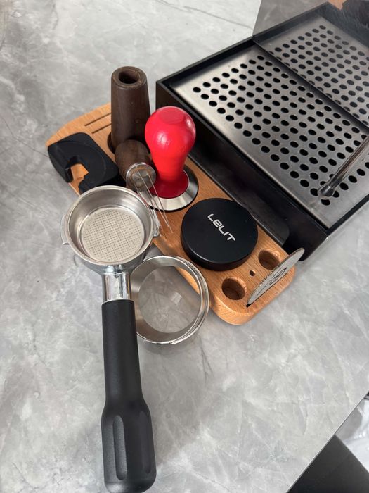 Espressor Lelit Anna PL41TEM cu PID + Accesorii – Stare Excelentă