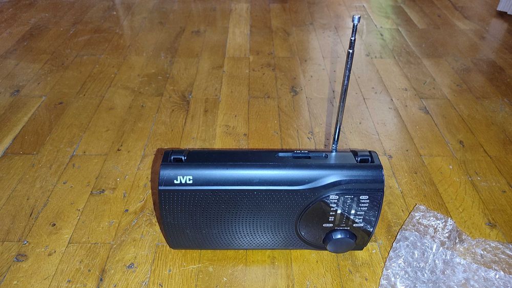 Radio JVC nou portabil