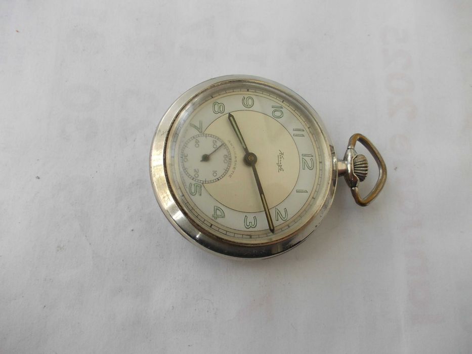 Ceas vechi de buzunar KIENZLE defect