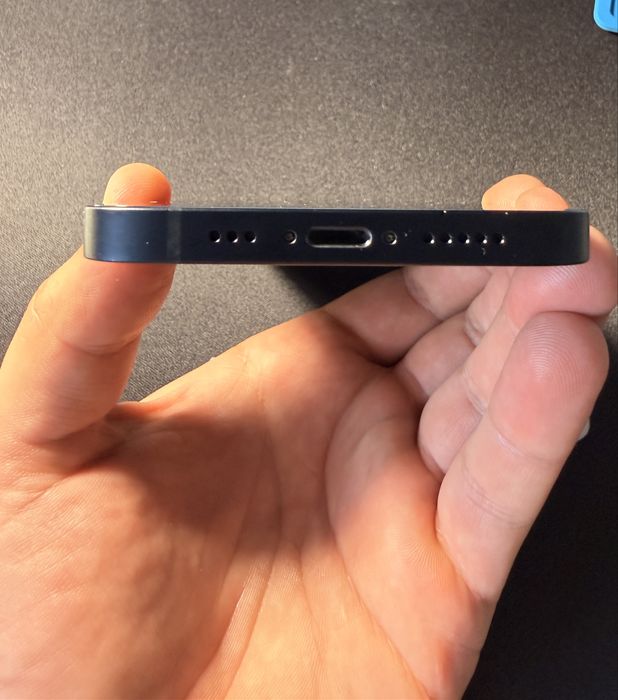 Iphone 12. 64 Gb