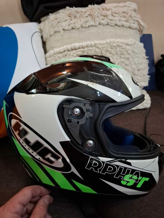 Мото екипировка - каска за части,ръкавици ,протектори