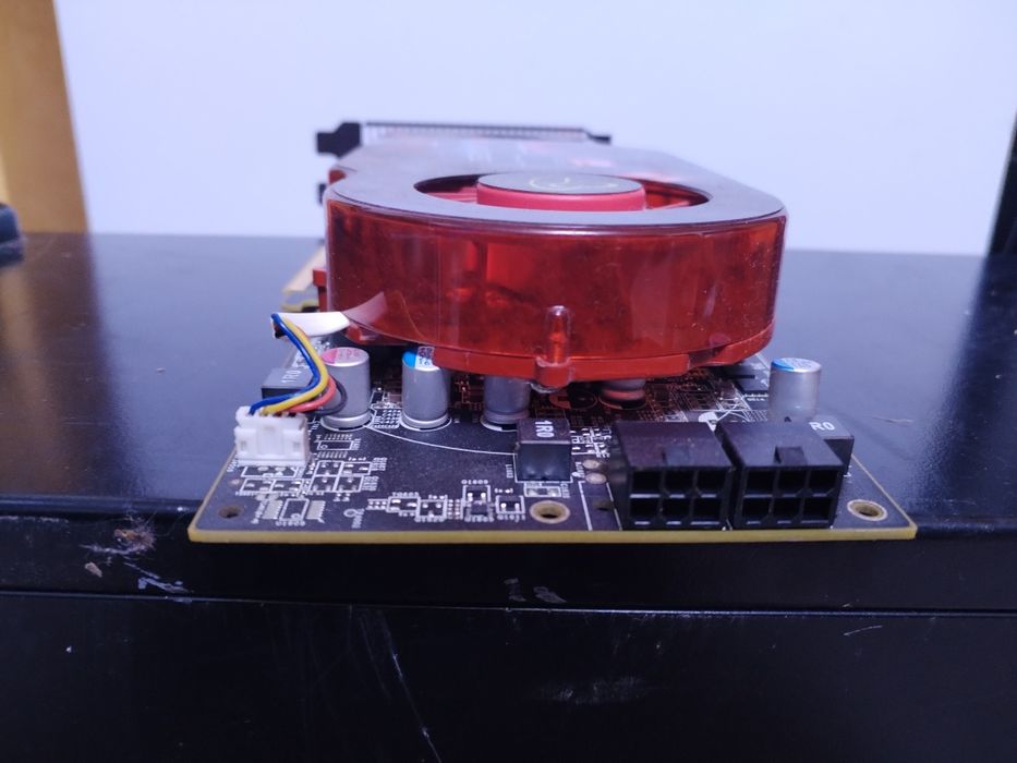 Placă video PC  ATI Radeon